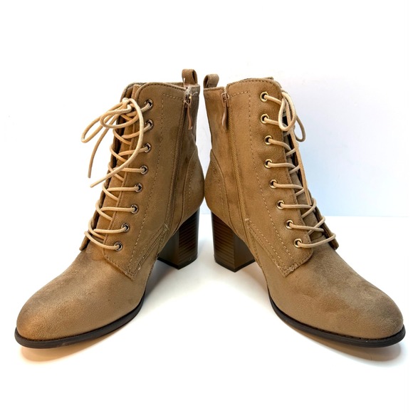 Journee Collection Shoes - Journee Collection Womens Baylor Lace Up Stacked Heel Booties Taupe Size 8.5 NWT